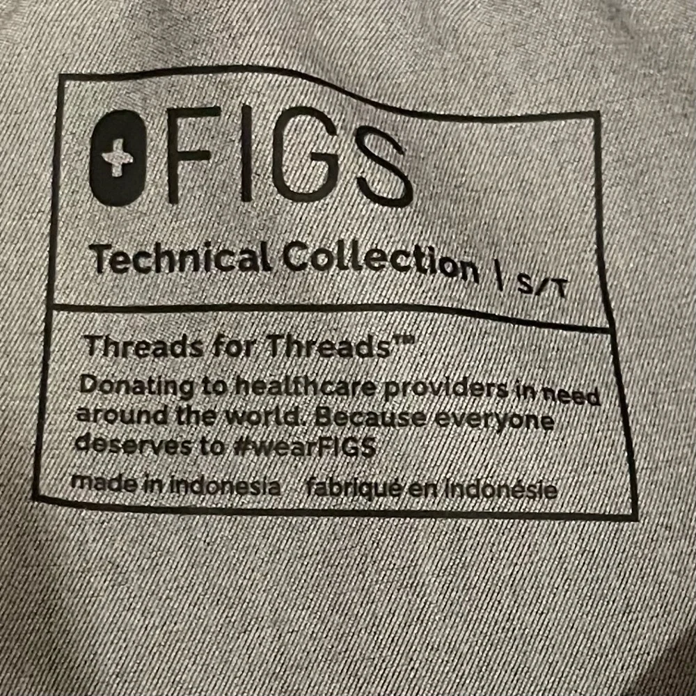 FIGS technical collection scrubs Jogger Pants Women’s S Tall Gray Pockets